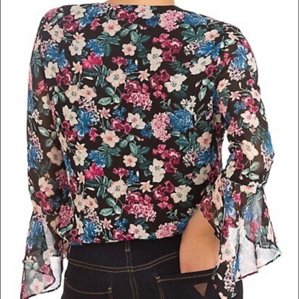 ✨3/$20✨ Guess Los Angeles Floral Faux Wrap Blouse Small Sheer Bell Sleeve Top - Picture 2 of 14